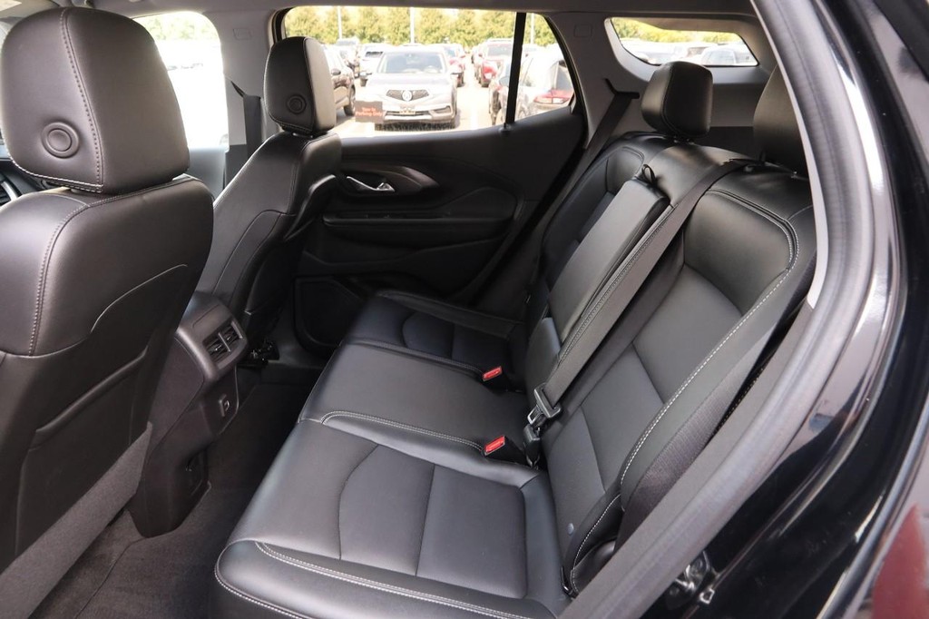 GMC Terrain Vehicle Image 10