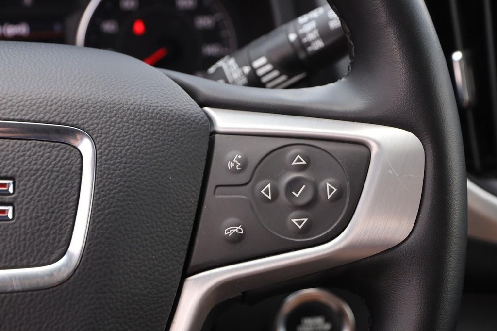 GMC Terrain Vehicle Image 13