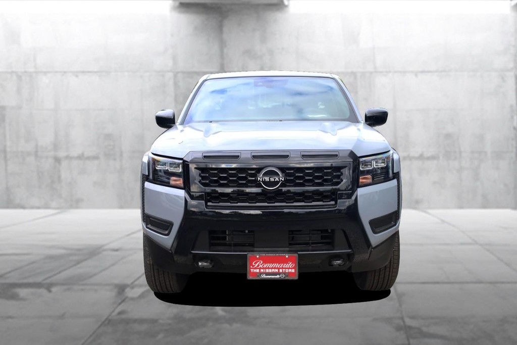 Nissan Frontier Vehicle Image 04