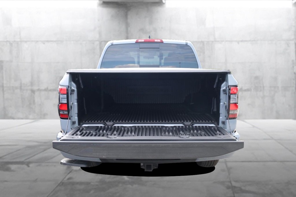 Nissan Frontier Vehicle Image 07