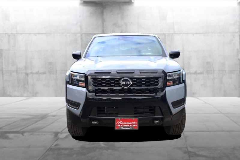 Nissan Frontier Vehicle Image 04