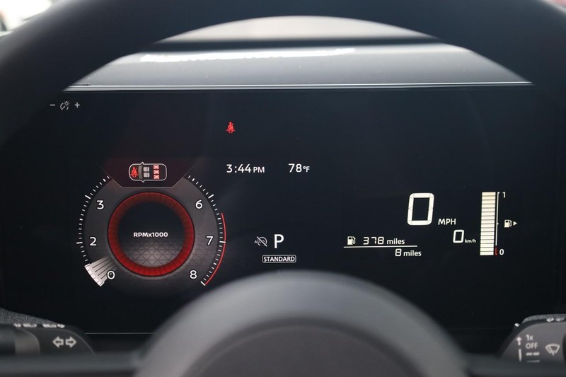 Nissan Kicks Vehicle Image 10