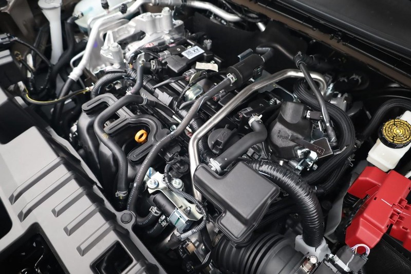 Nissan Kicks Vehicle Full-screen Gallery Image 25