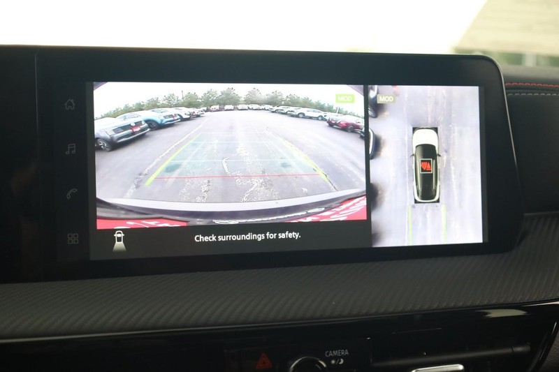 Nissan Kicks Vehicle Image 14