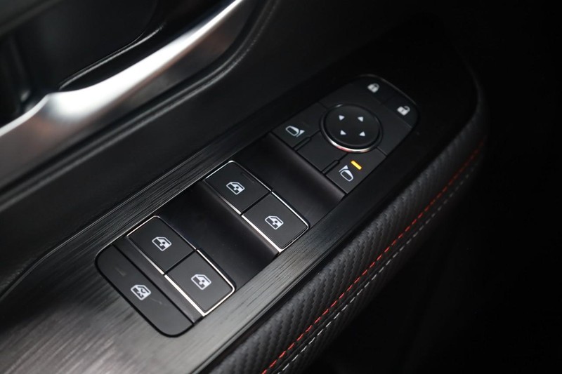 Nissan Kicks Vehicle Image 20