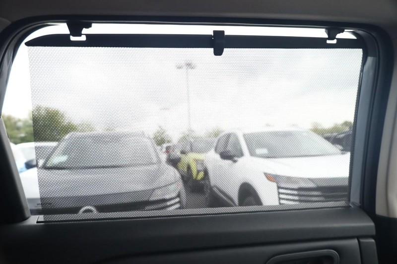 Nissan Rogue Vehicle Image 26