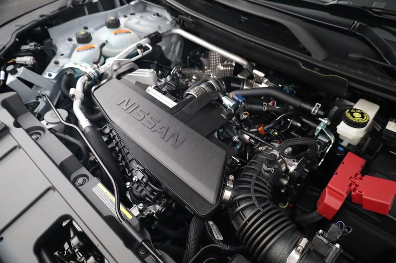 Nissan Rogue Vehicle Image 28