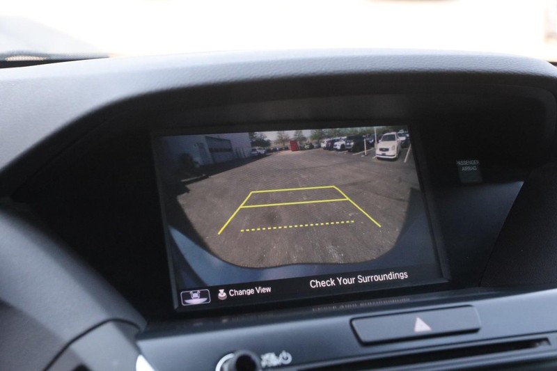Acura MDX Vehicle Image 19
