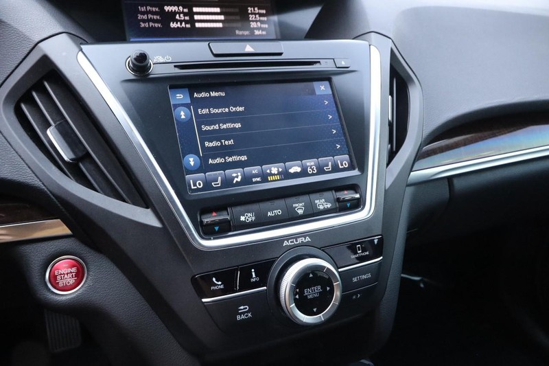 Acura MDX Vehicle Image 20
