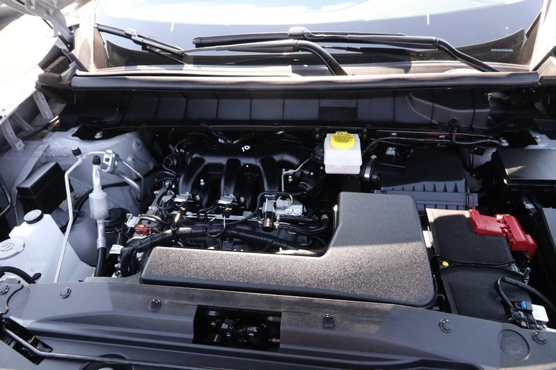 Nissan Pathfinder Vehicle Image 27