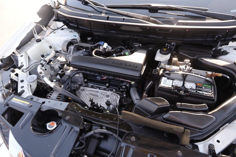 Nissan Rogue Vehicle Image 28