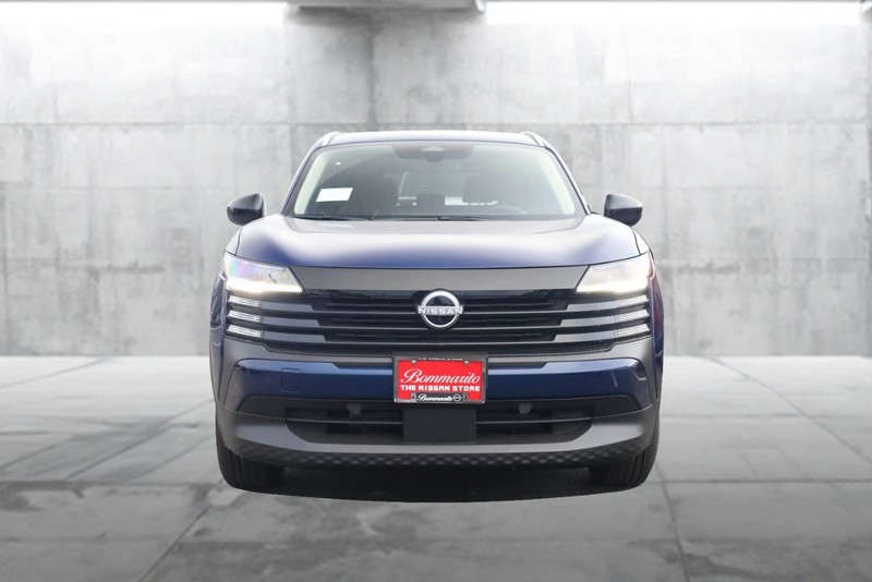 Nissan Kicks Vehicle Image 04