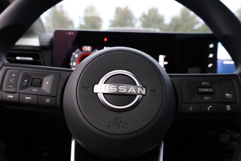 Nissan Kicks Vehicle Image 10