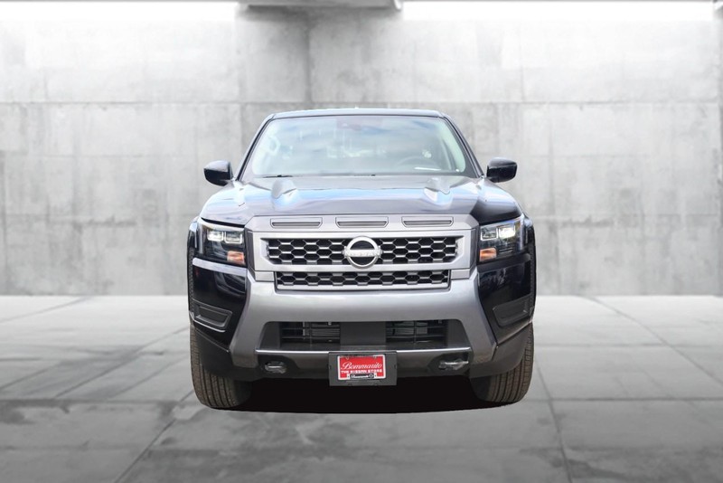Nissan Frontier Vehicle Image 04