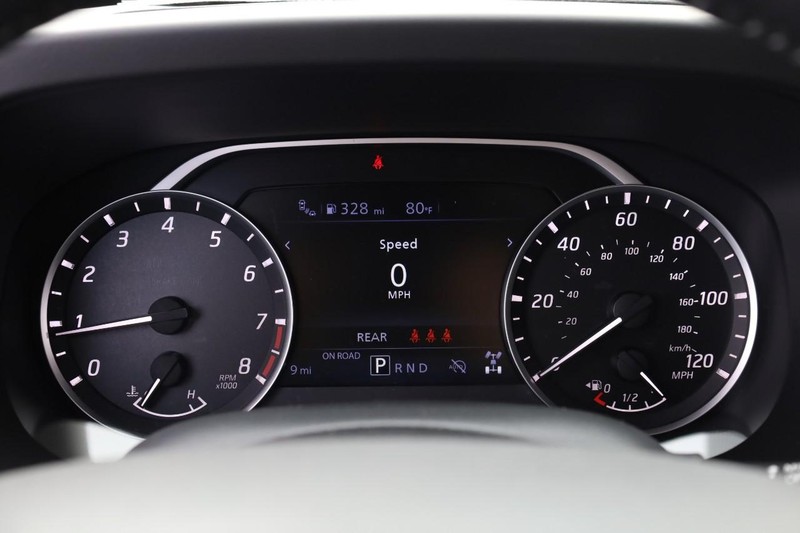 Nissan Frontier Vehicle Image 10