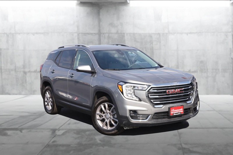 GMC Terrain Vehicle Full-screen Gallery Image 02