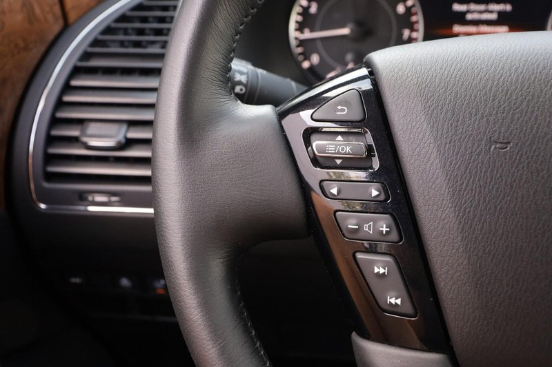 Nissan Armada Vehicle Image 14