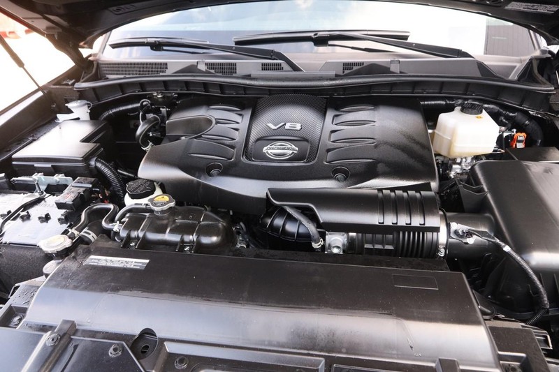 Nissan Armada Vehicle Image 30