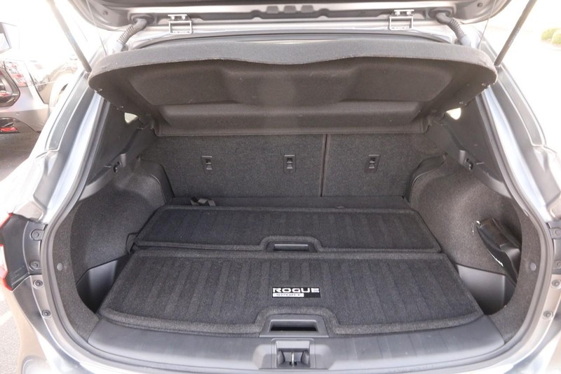 Nissan Rogue Sport Vehicle Image 07