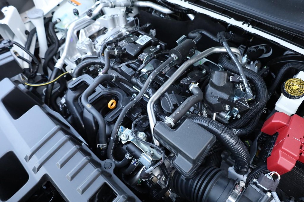 Nissan Kicks Vehicle Image 25