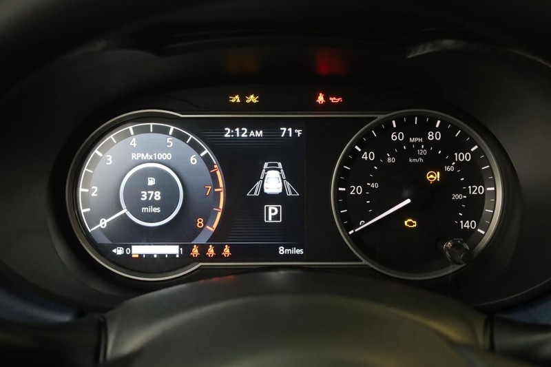 Nissan Versa Vehicle Image 10