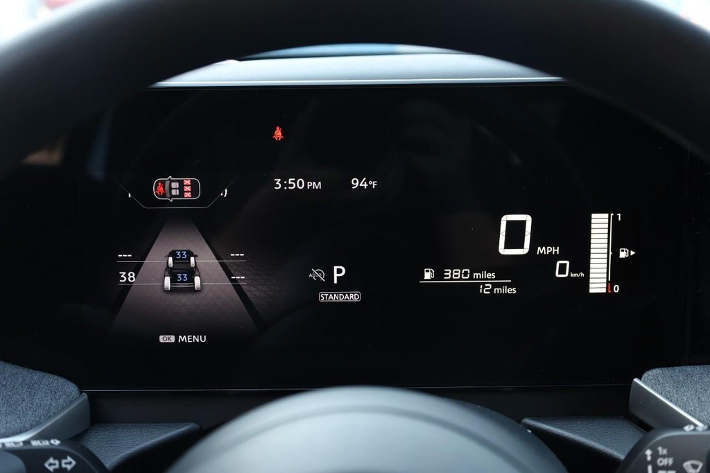 Nissan Kicks Vehicle Image 10