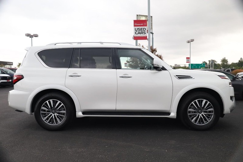 Nissan Armada Vehicle Image 05