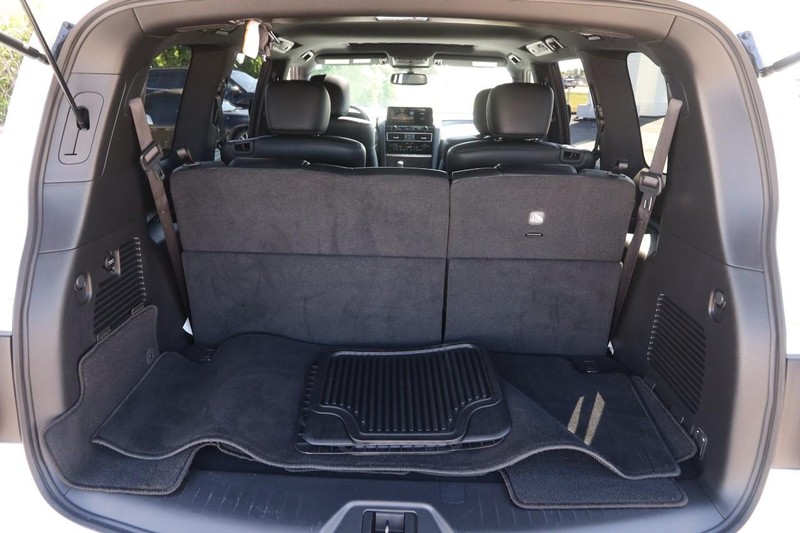 Nissan Armada Vehicle Image 07