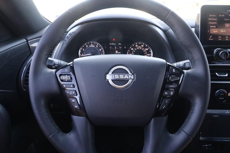 Nissan Armada Vehicle Image 13