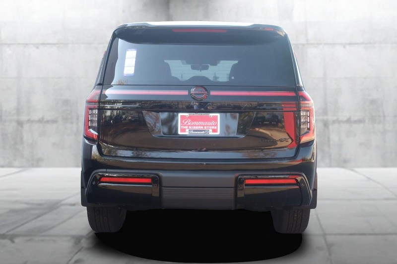 Nissan Armada Vehicle Image 06