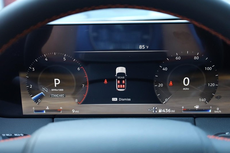 Nissan Armada Vehicle Image 14