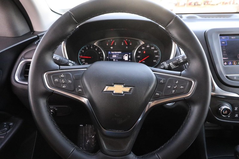 Chevrolet Equinox Vehicle Full-screen Gallery Image 11