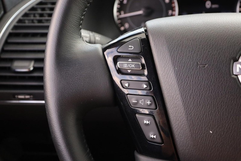 Nissan Armada Vehicle Image 12