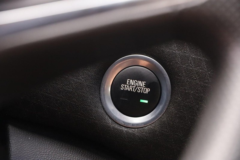 Chevrolet Malibu Vehicle Full-screen Gallery Image 14