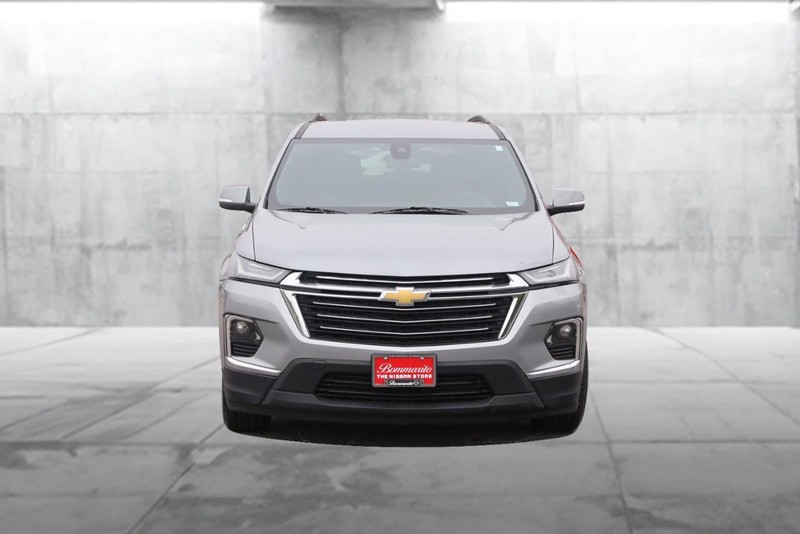 Chevrolet Traverse Vehicle Full-screen Gallery Image 04