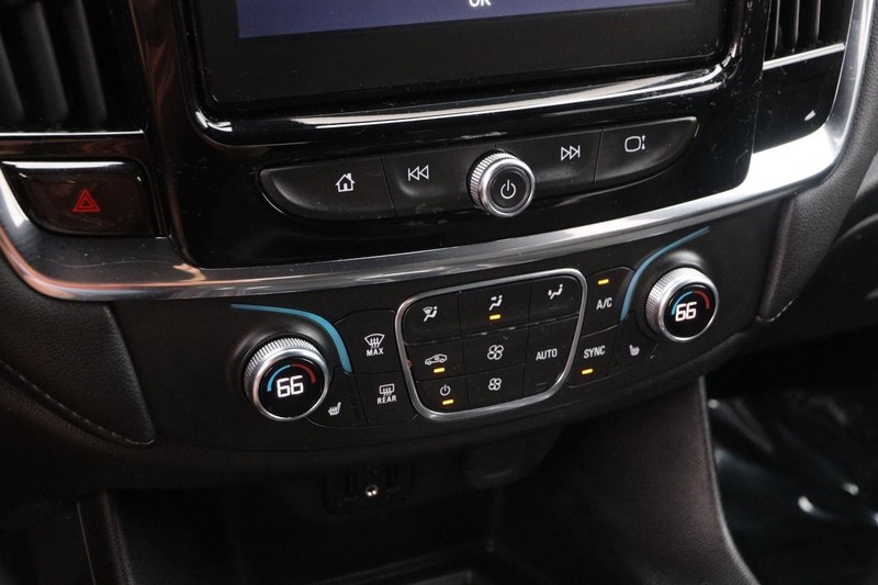 Chevrolet Traverse Vehicle Full-screen Gallery Image 19
