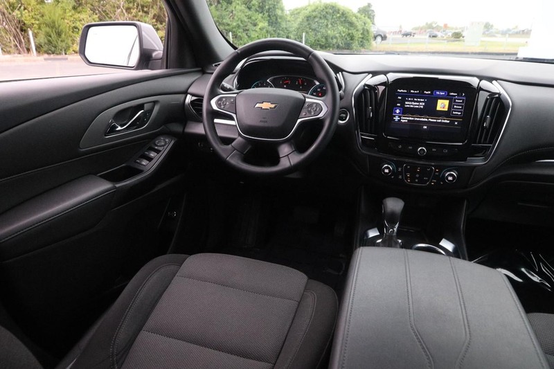 Chevrolet Traverse Vehicle Full-screen Gallery Image 22