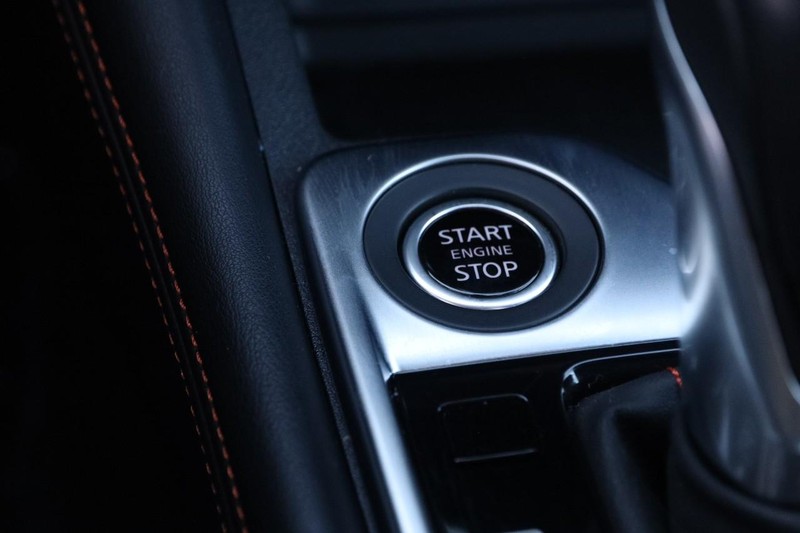 Nissan Sentra Vehicle Full-screen Gallery Image 15