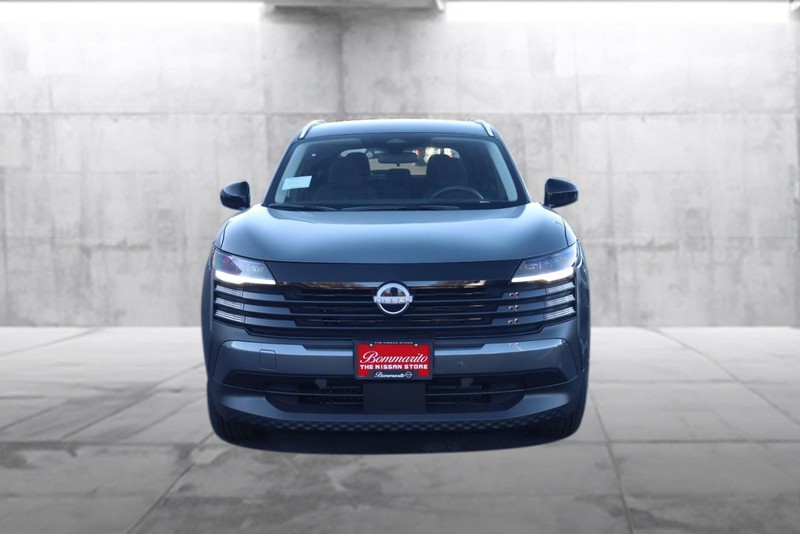 Nissan Kicks Vehicle Image 04