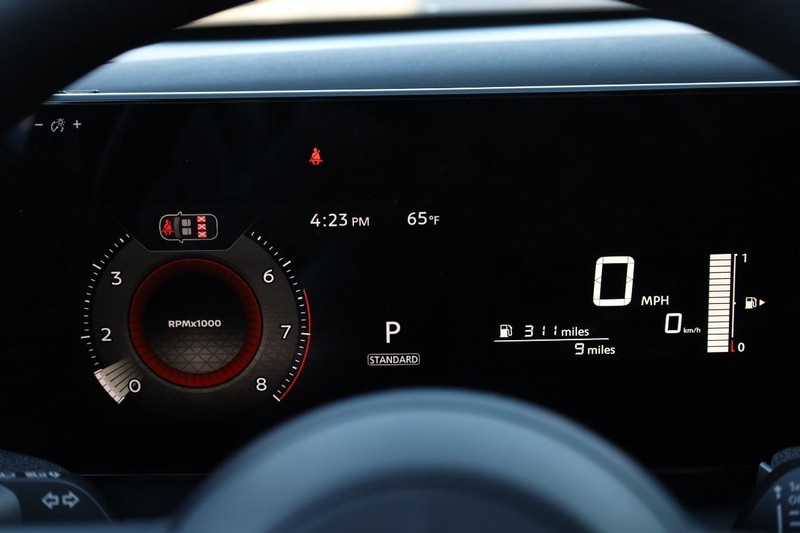 Nissan Kicks Vehicle Image 10