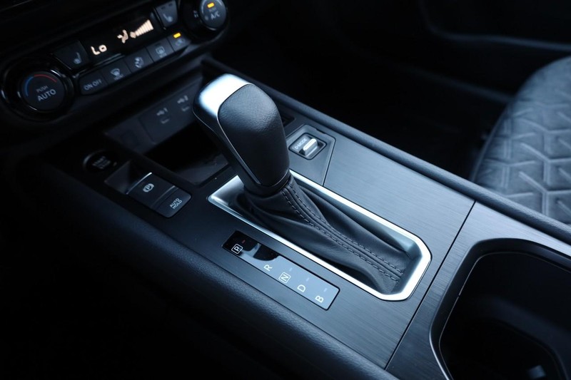 Nissan Kicks Vehicle Image 16