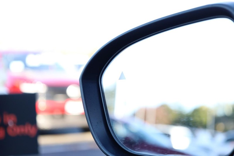 Nissan Kicks Vehicle Image 19