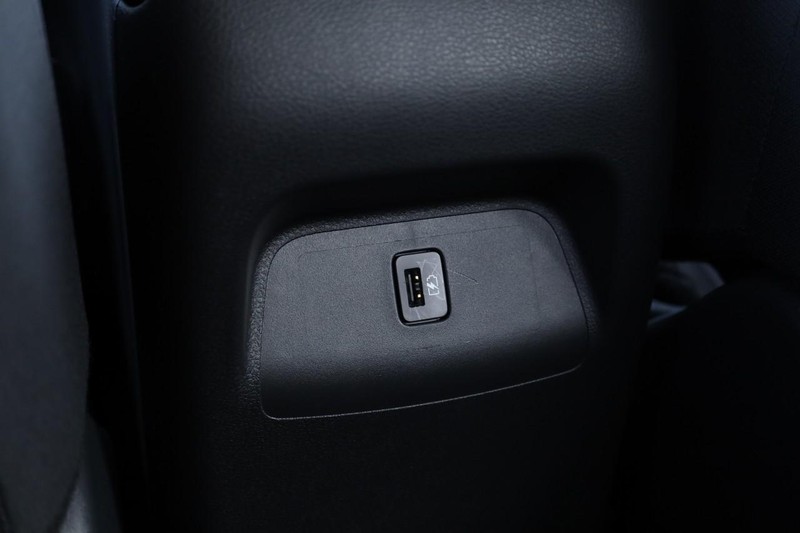 Nissan Sentra Vehicle Image 20