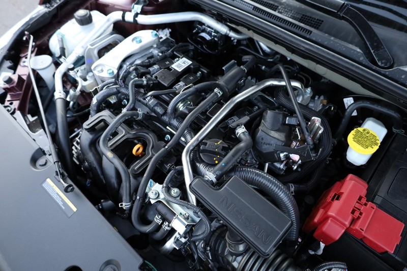 Nissan Sentra Vehicle Image 24