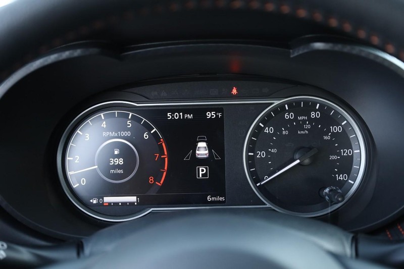 Nissan Versa Vehicle Image 10