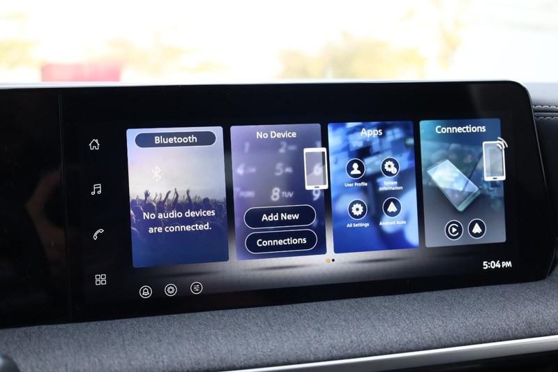 Nissan Kicks Vehicle Image 11