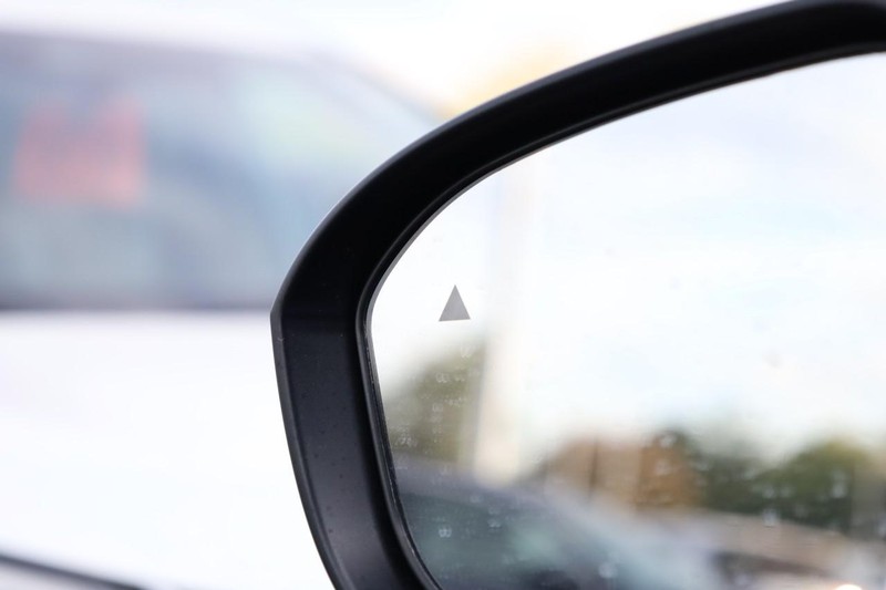 Nissan Kicks Vehicle Image 19