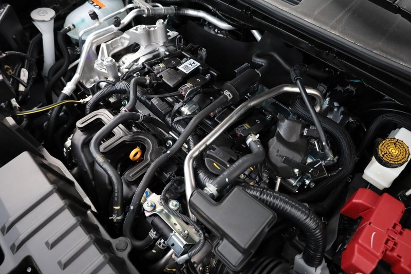 Nissan Kicks Vehicle Image 23