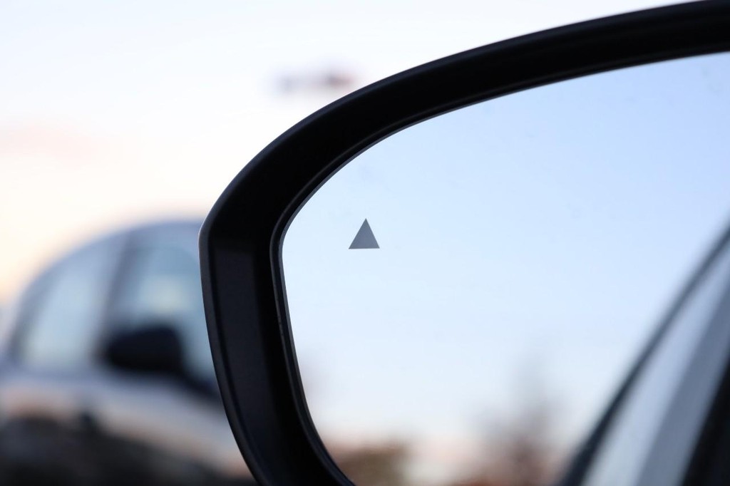 Nissan Kicks Vehicle Image 21