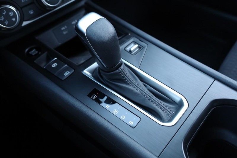 Nissan Kicks Vehicle Image 16